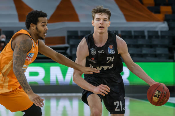 直备受关注 直备受关注