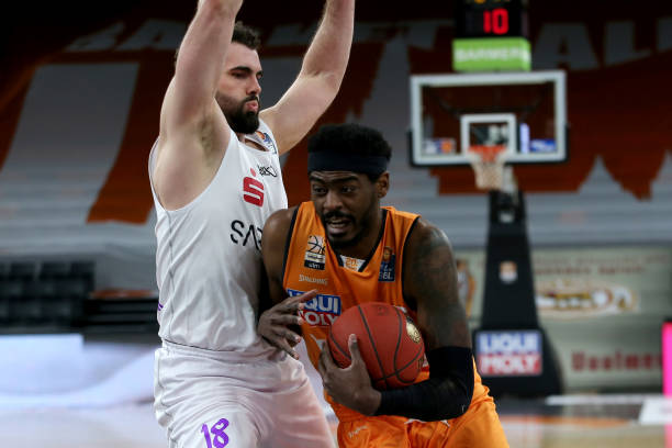 紧张刺激的 紧张刺激的